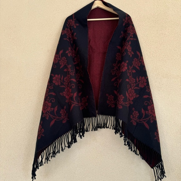 Jesi Lydia wool touch Burgundy/Wine and Black Floral Fringe Oversized Scarf/Wrap - Picture 4 of 9